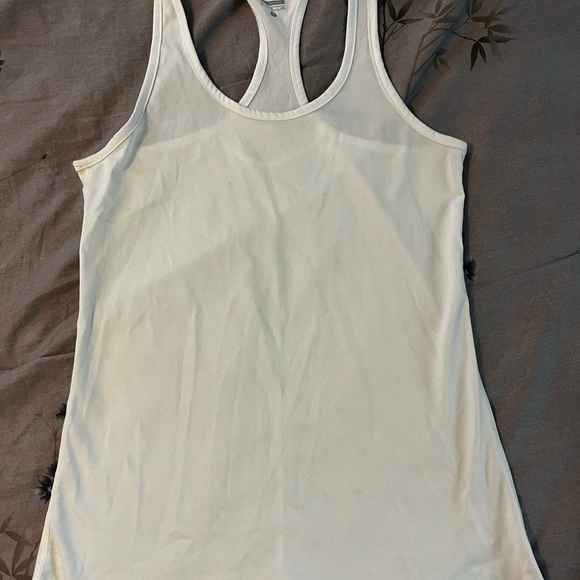 Nike Bundle dry fit sports bra medium + Nike small white tank 
NWOT - Picture 6 of 10